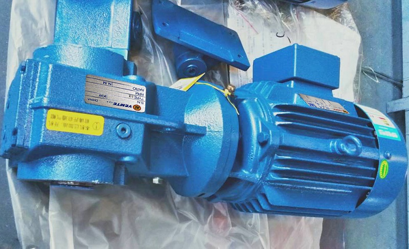 提升2噸東西減速機.jpg