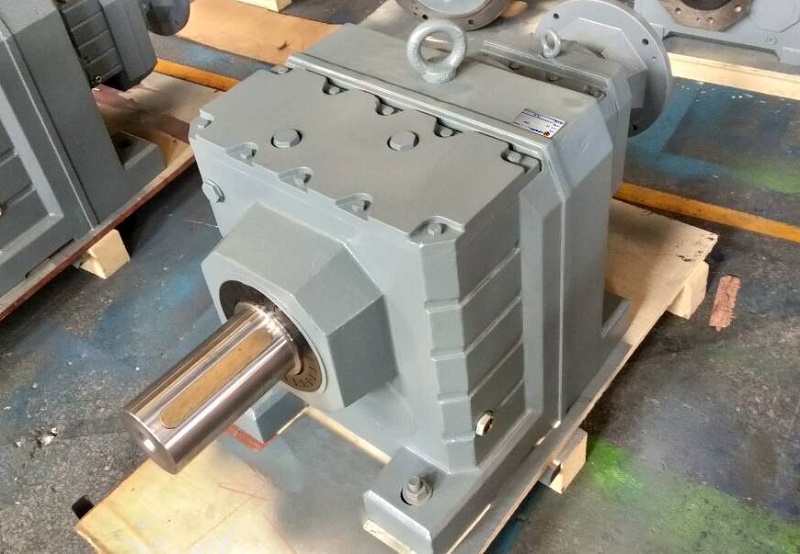 R67R37系列減速機型號.jpg